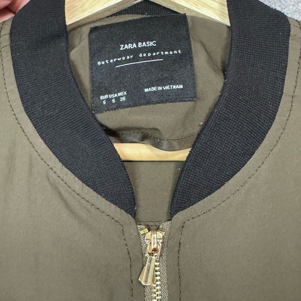 Zara Basic Collection Women's Green Polyester Bom… - image 6